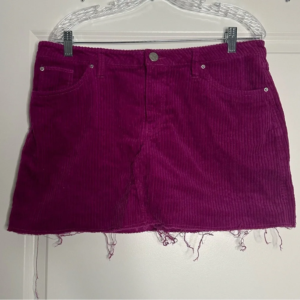 Urban Outfitters BDG corduroy skirt - Picture 3 of 11
